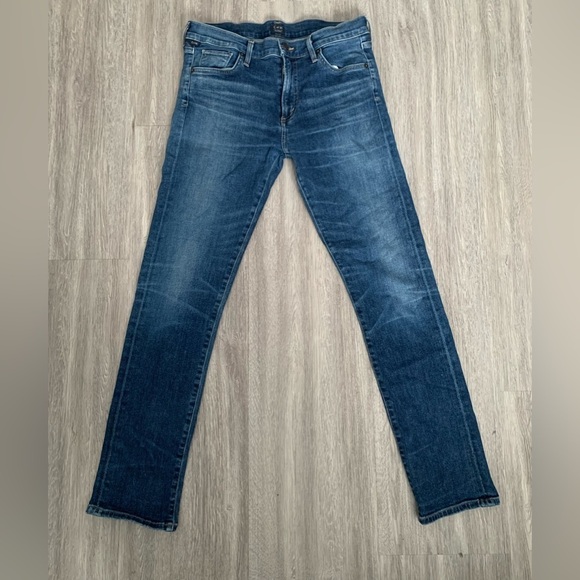 Citizens Of Humanity Denim - Citizens Of Humanity Agnes Mid Rise Slim Straight Jeans - COH - Size 29